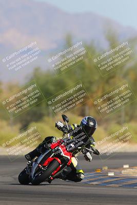 media/Nov-11-2023-SoCal Trackdays (Sat) [[efd63766ff]]/Turn 2 Set 2 (1145am)/